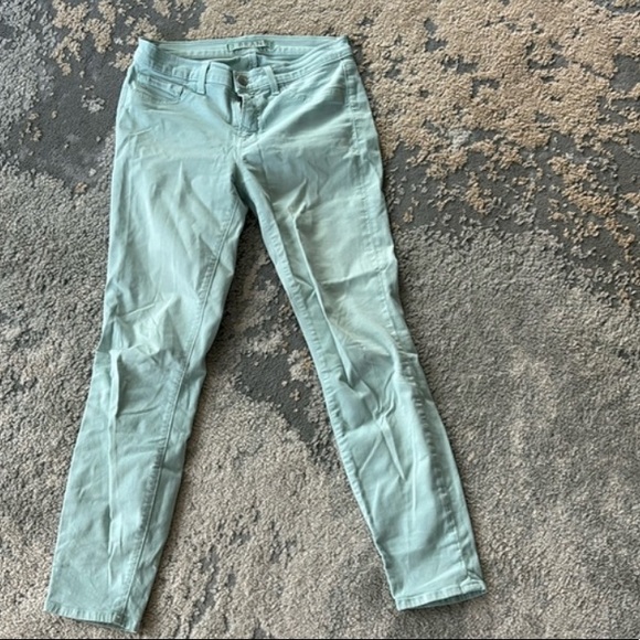 J. BRAND WOMAN JEANS - Picture 1 of 1